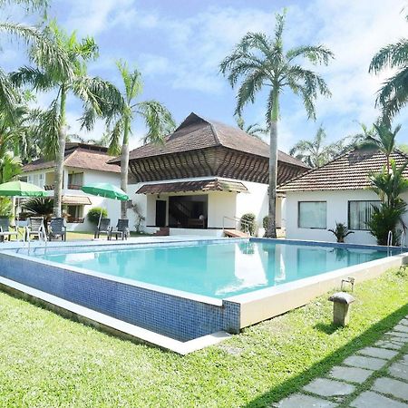 Oyo 26874 Manor Backwater Resort Kumarakom Luaran gambar