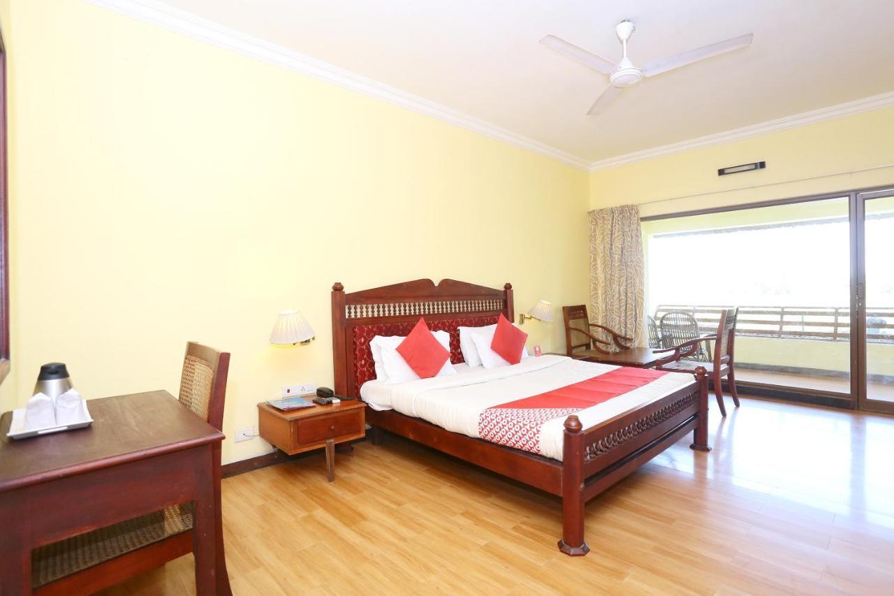 Oyo 26874 Manor Backwater Resort Kumarakom Luaran gambar