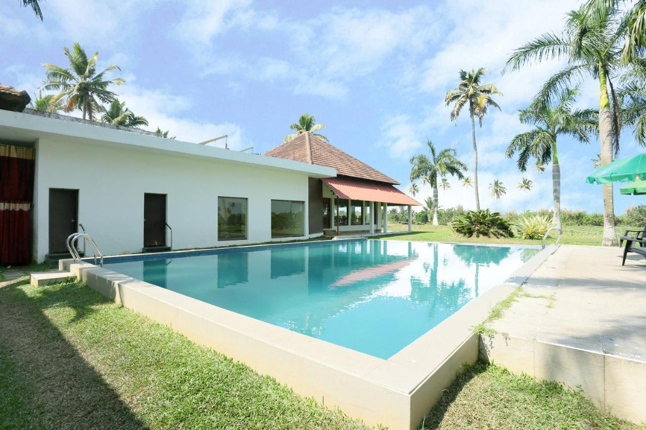 Oyo 26874 Manor Backwater Resort Kumarakom Luaran gambar