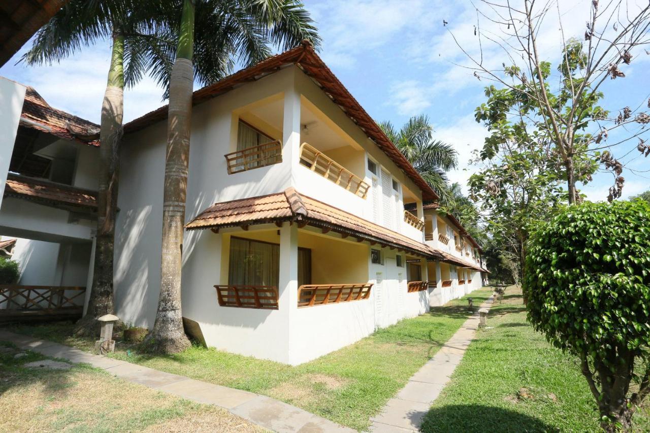 Oyo 26874 Manor Backwater Resort Kumarakom Luaran gambar
